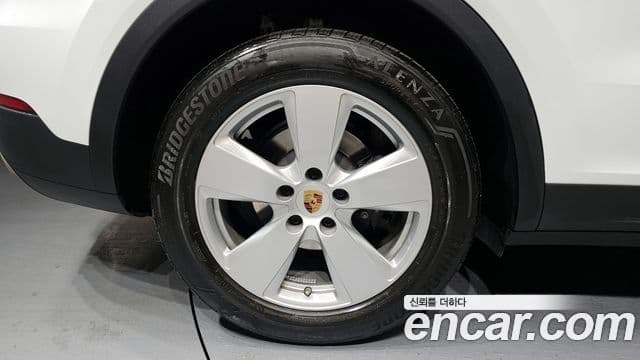 Porsche Cayenne (PO536), 2023 все фото