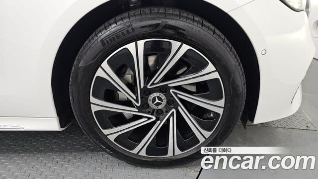 Mercedes-Benz E-класс W214 Exclusive, 2025 все фото