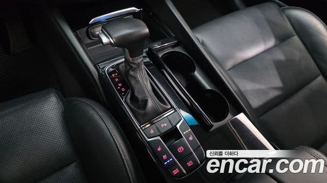 Kia All New K7 2.4 GDI Limited, 2017 9