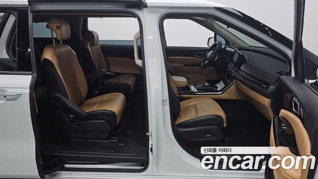 Kia Carnival 4세대 Signature, 2022 10