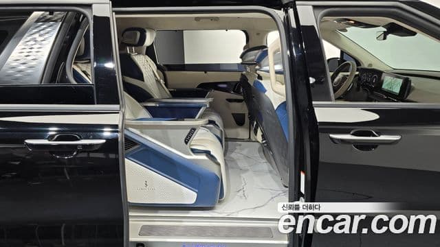 Kia Carnival 4세대 бензин 9인승 High Limousine(компания по спецнадстройкам), 2023 12