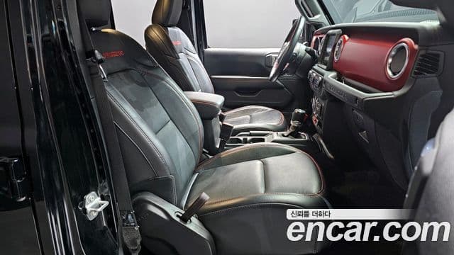 Jeep Wrangler (JL) 2.0 Rubicon 4도어, 2023 11