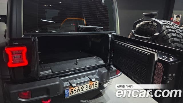 Jeep Wrangler (JL) 2.0 Rubicon 4도어, 2023 20