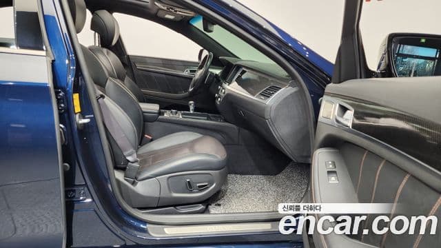 Genesis G80 Sport, 2019 11