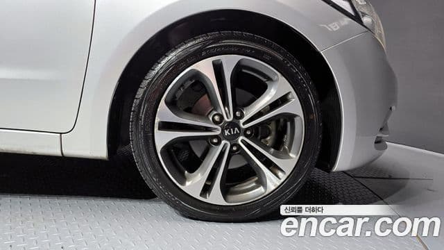 Kia K3 Noblesse, 2013 все фото