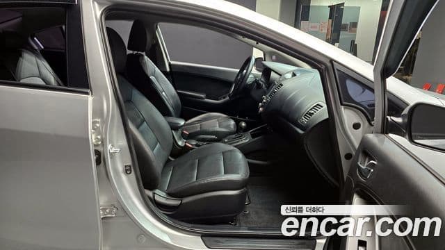 Kia K3 Noblesse, 2013 10