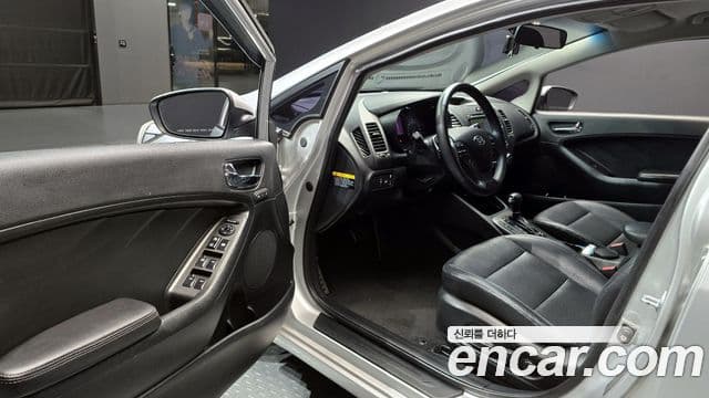 Kia K3 Noblesse, 2013 11