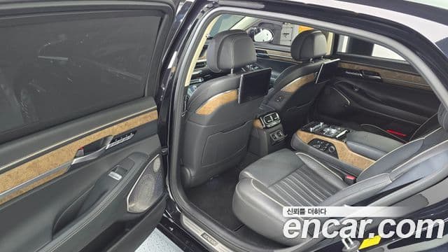 Genesis G90 Prestige, 2019 11