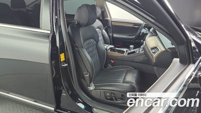 Genesis G90 Prestige, 2019 12