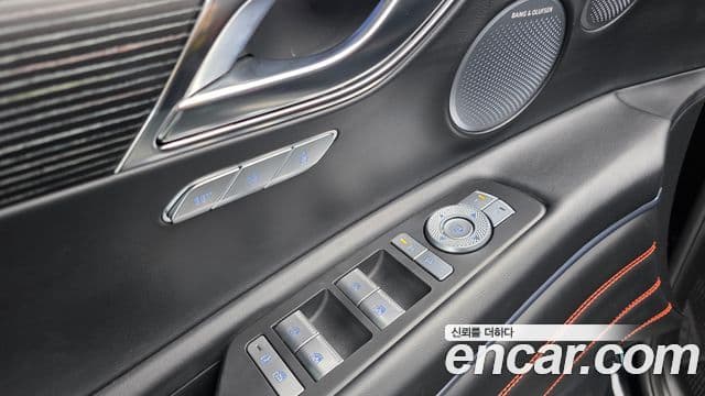 Genesis GV80 купе, 2024 13