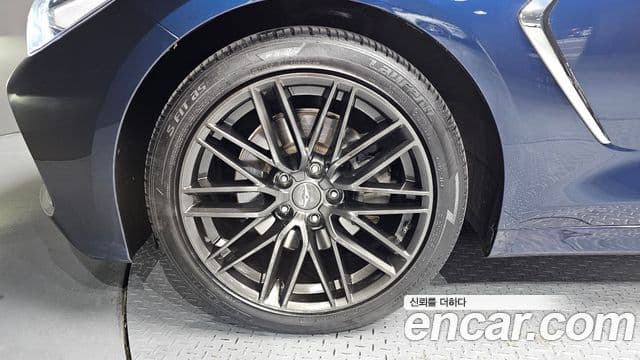 Genesis G70 Elite, 2019 все фото