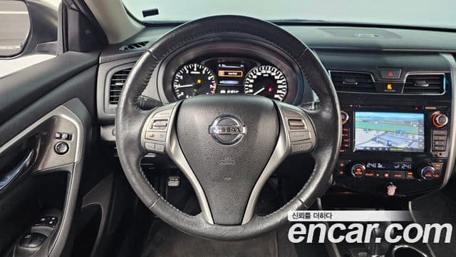 Nissan 알티마 L33, 2016 13