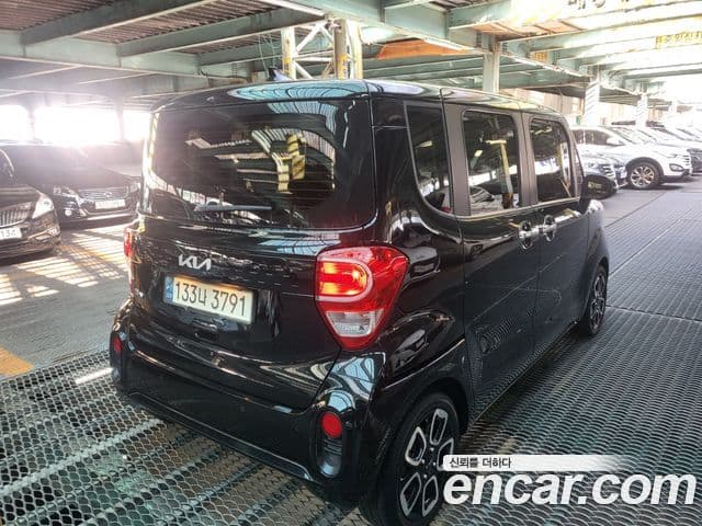 Kia The / новый New Ray Signature, 2022 все фото