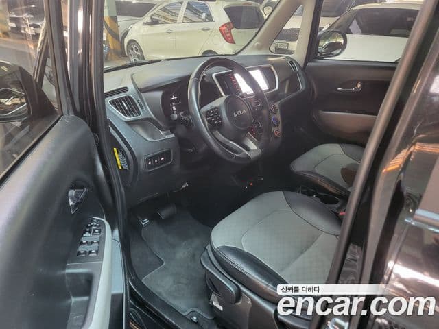 Kia The / новый New Ray Signature, 2022 12