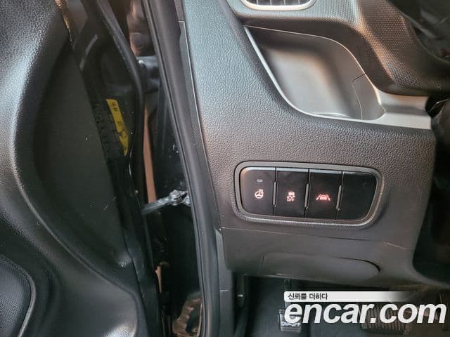 Kia The / новый New Ray Signature, 2022 15