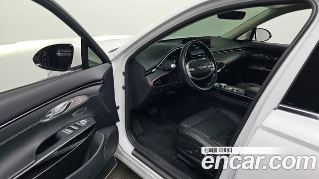 Genesis GV70, 2021 10