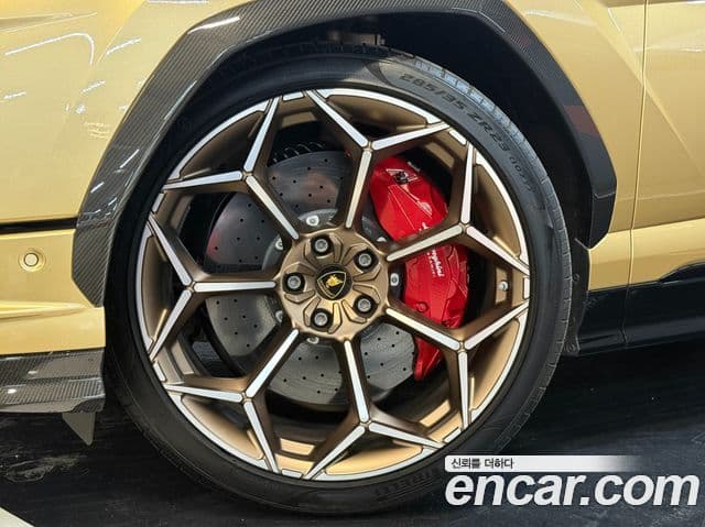 Lamborghini Urus 4.0 V8 Performante, 2023 6