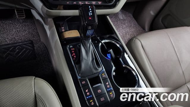 Kia The / новый New Carnival Special, 2019 9