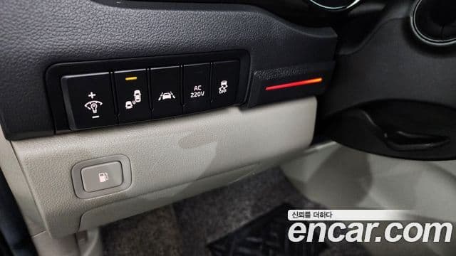 Kia The / новый New Carnival Special, 2019 14