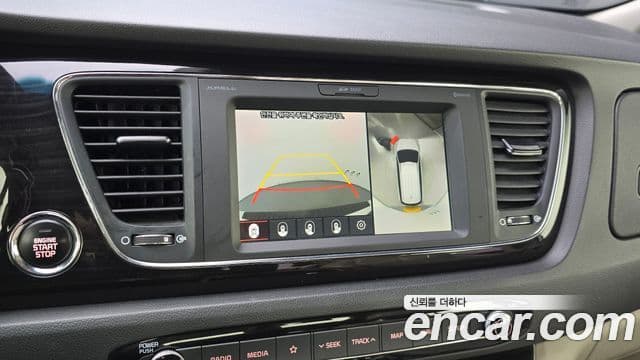 Kia The / новый New Carnival Special, 2019 17