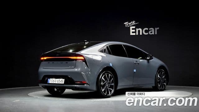 Toyota 프리우스 5세대 2.0 PHEV XSE, 2024 2