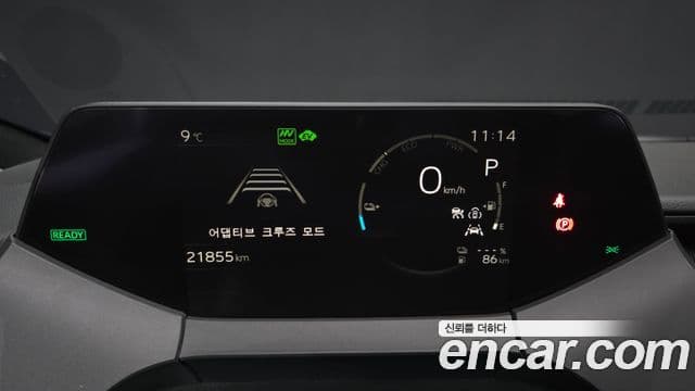 Toyota 프리우스 5세대 2.0 PHEV XSE, 2024 8