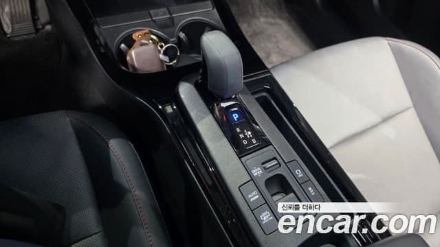 Toyota 프리우스 5세대 2.0 PHEV XSE, 2024 9