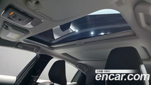 Toyota 프리우스 5세대 2.0 PHEV XSE, 2024 19