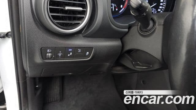 Hyundai Kona Modern tech, 2018 18