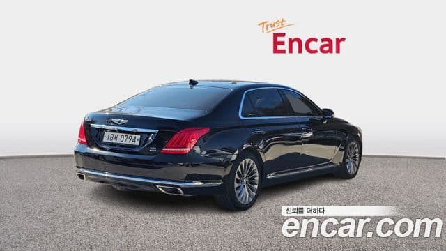 Genesis EQ900 Luxury, 2016 2