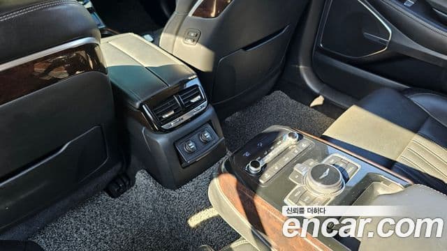 Genesis EQ900 Luxury, 2016 19