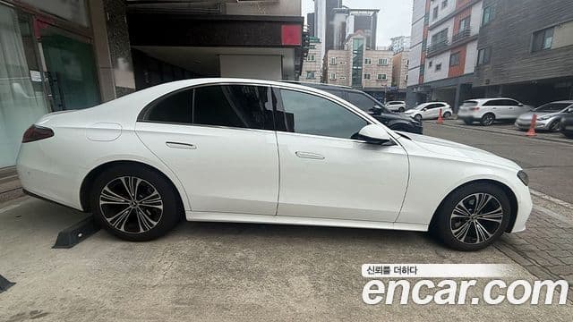 Mercedes-Benz E-класс W214 Avantgarde, 2024 3