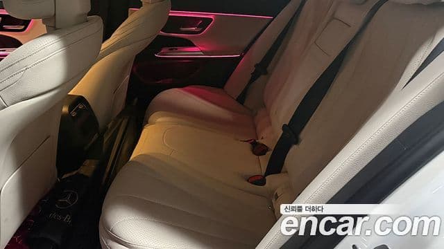 Mercedes-Benz E-класс W214 Avantgarde, 2024 18