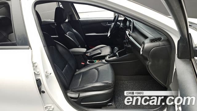 Kia All New K3 Standard, 2021 10