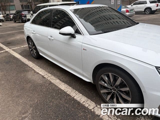Audi A4 (B9) Premium, 2023 3