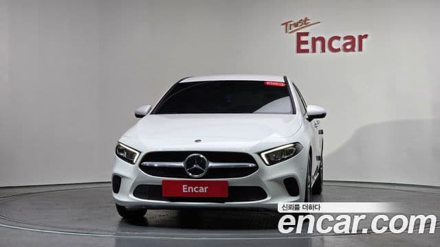 Mercedes-Benz A-класс W177 A220 хэтчбек, 2021 3