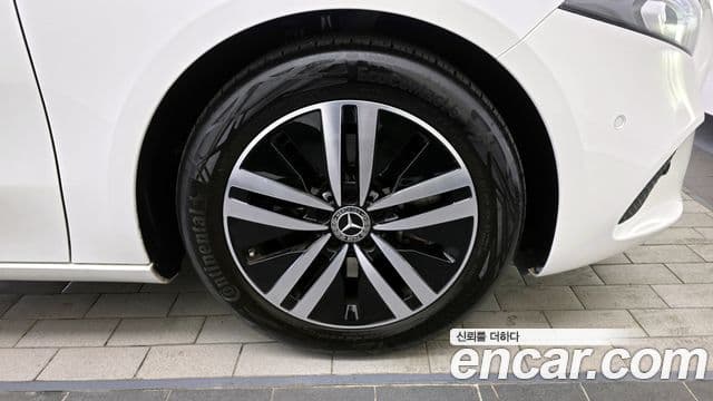 Mercedes-Benz A-класс W177 A220 хэтчбек, 2021 все фото