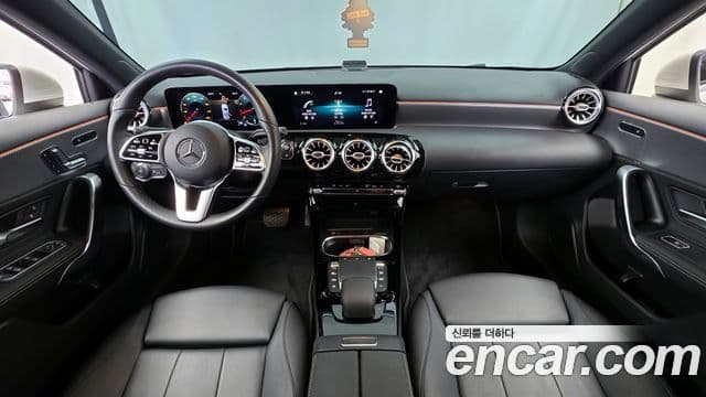 Mercedes-Benz A-класс W177 A220 хэтчбек, 2021 7