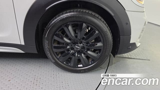 Mini Cooper Countryman 2세대, 2024 все фото