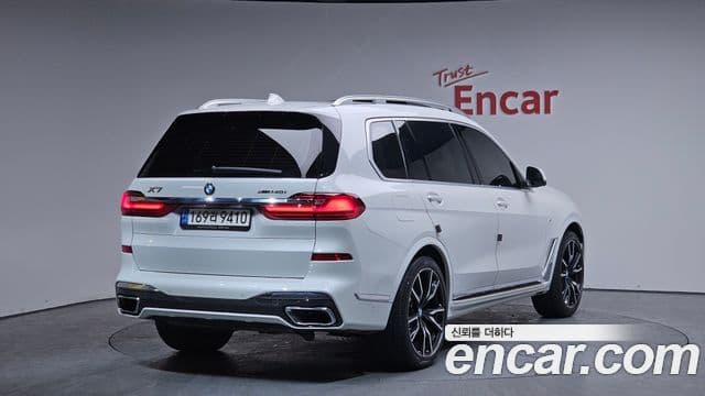 BMW X7 (G07) xDrive 40i M Sport 6인승, 2022 2