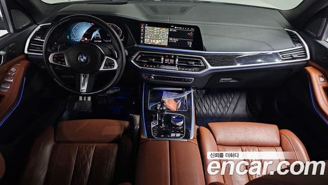 BMW X7 (G07) xDrive 40i M Sport 6인승, 2022 7