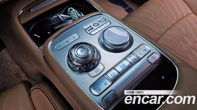 Genesis G90 (RS4) бензин 3.5 турбо AWD, 2022 9