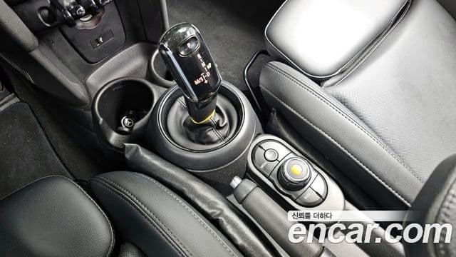 Mini Cooper D 3세대, 2019 9