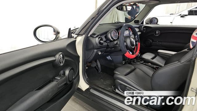 Mini Cooper D 3세대, 2019 10