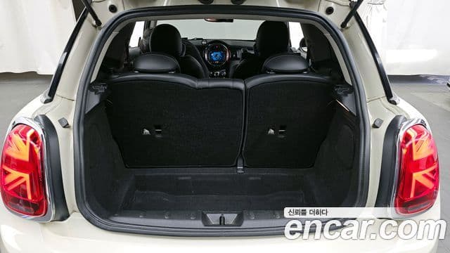 Mini Cooper D 3세대, 2019 20