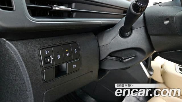 Hyundai Staria Modern, 2024 14