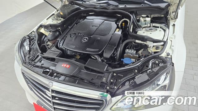 Mercedes-Benz E-класс W212 E300 Elegance, 2016 6