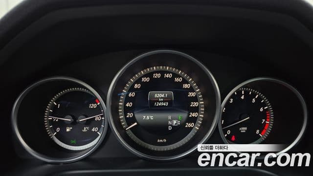 Mercedes-Benz E-класс W212 E300 Elegance, 2016 8
