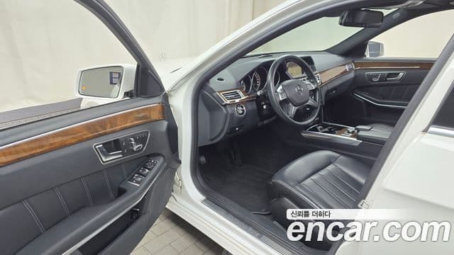 Mercedes-Benz E-класс W212 E300 Elegance, 2016 10