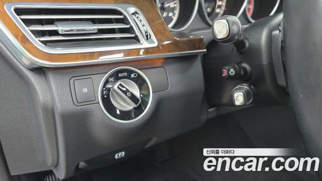 Mercedes-Benz E-класс W212 E300 Elegance, 2016 17